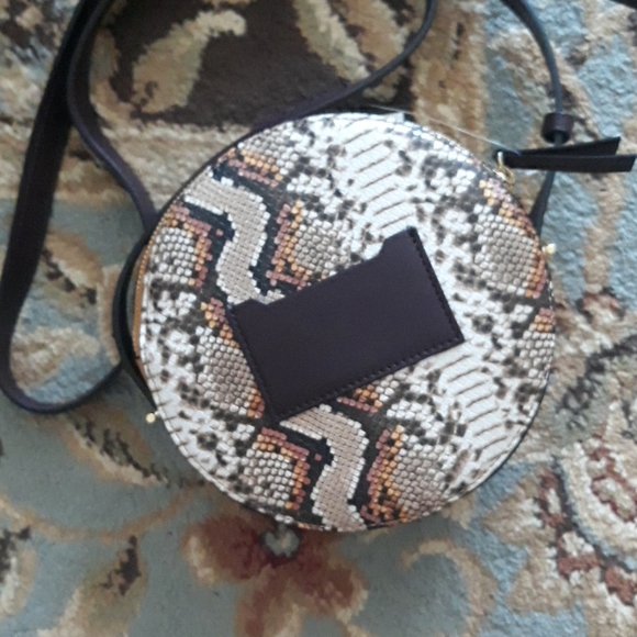 Nine West round crossbody bag - Picture 12 of 16
